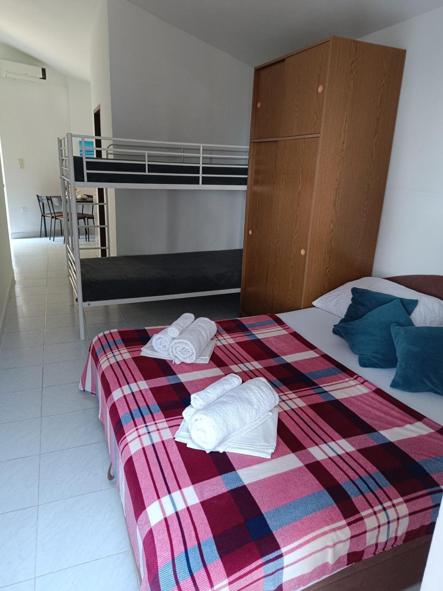 Studio Apartmani Tucic Целина Экстерьер фото